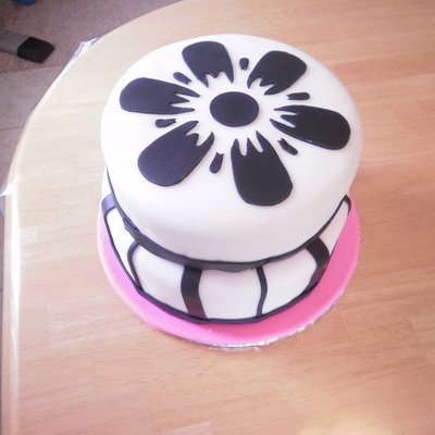 Baby Shower Cake - Theme From A Paper Plate From Hobby Lobby