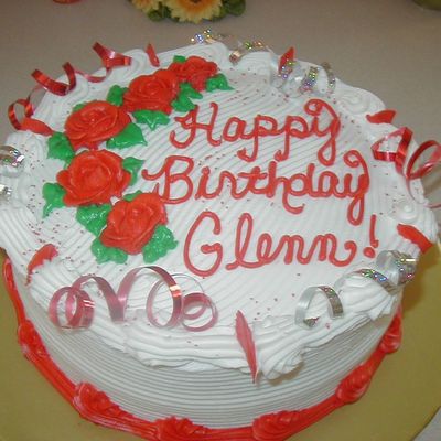 Double Layer Round Cake With Red Roses