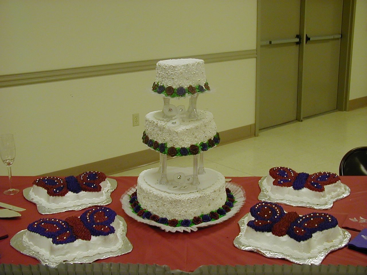 3 Tiered Heart Shaped Cake With Butterfly Side Cakes