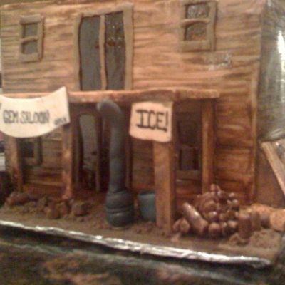 Hbo Deadwood- The Gem Saloon