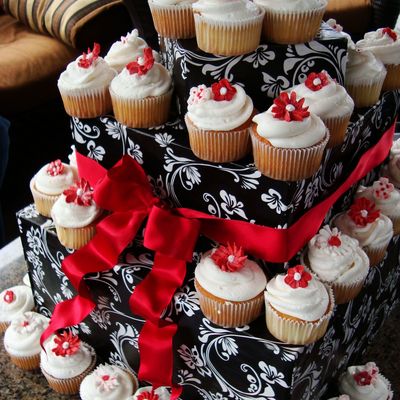 Red & White Cupcakes