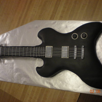Guitar Cake!