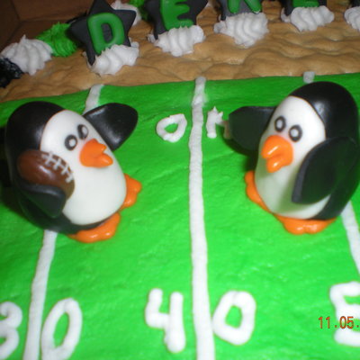 Penguin Cookie Cake