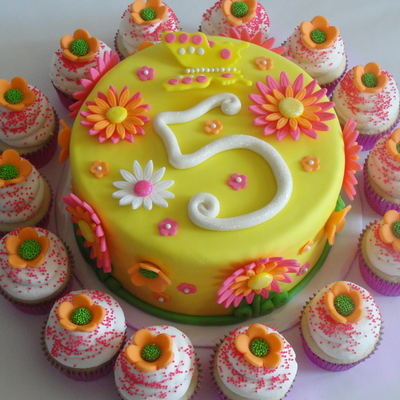 Daisy 5Th Birthday Cake