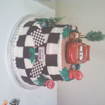 Car's Birthday Cake