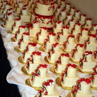 Mini Wedding Cakes