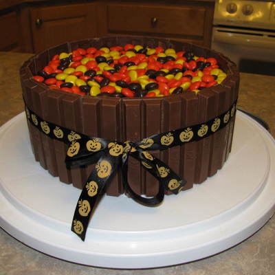 Candy Barrell Cake