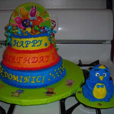 Backyardigans With Smash Cake