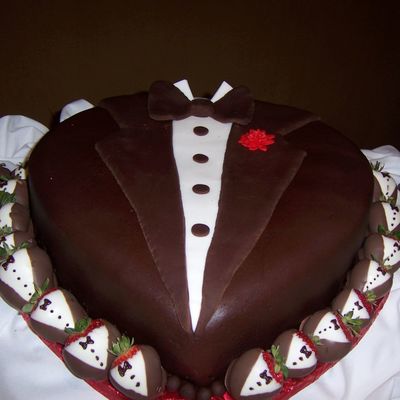 Tuxedo Groom's Cake