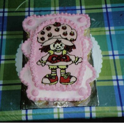 Strawberry Shortcake Cupcake Cake