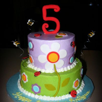 Ladybugs, Butterflies, & Bees Partyware