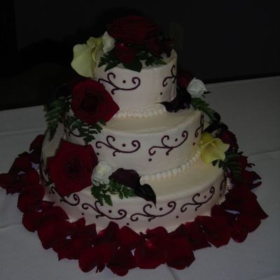 Burgundy Rose Filigre