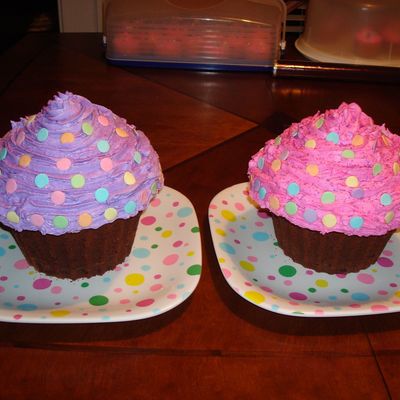Giant Cupcakes!