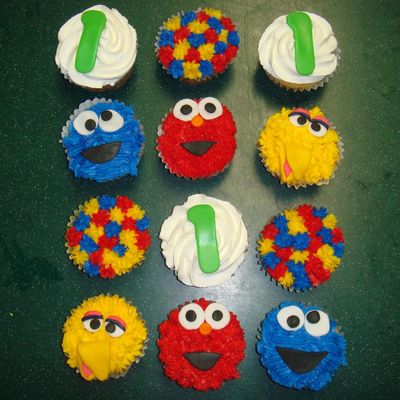 1St Birthday Sesame Street Cupcakes