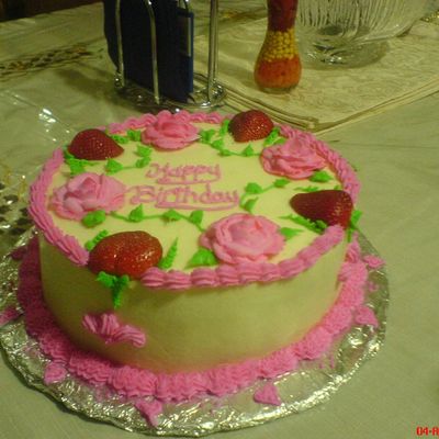 Starwberry Sponge Cake