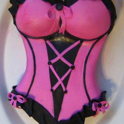 Corset Cake