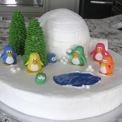 Club Penguin Cake