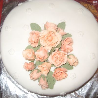 Fondant Roses