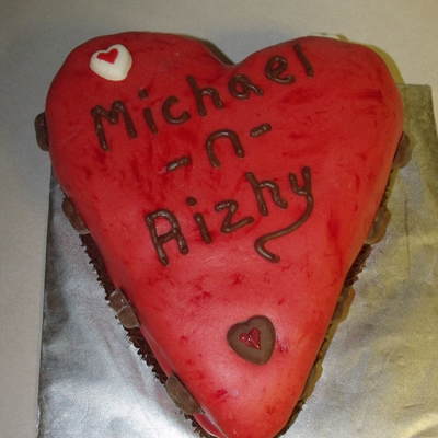 Heart Cake