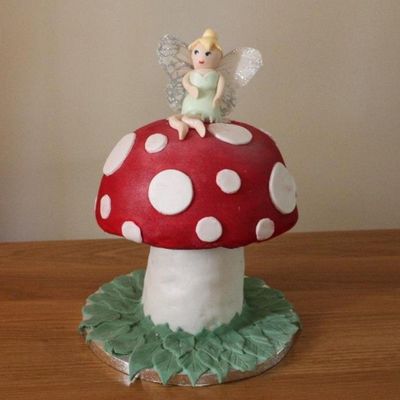 Toadstool Fairy Tinkerbell Cake