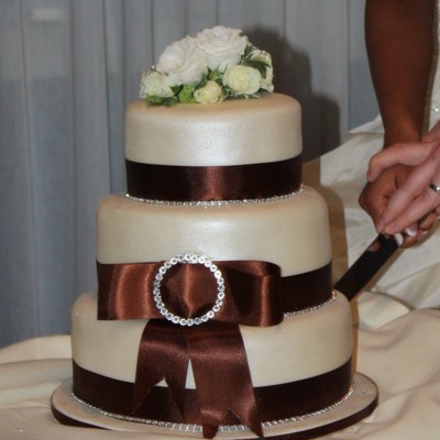 Ivory & Brown Diamante Wedding Cake