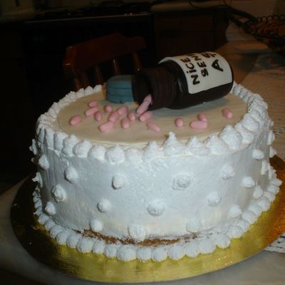 Pharmasist Cake