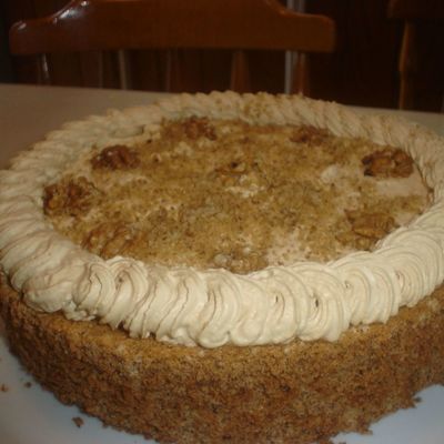Flourless Walnut Cake With Coffee Cream