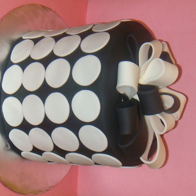 Black & White Birthday Cake
