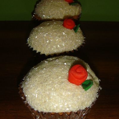 Sparkling Rose Cupcakes