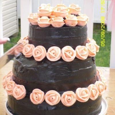 Black & Peach Wedding Cake