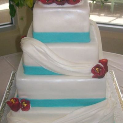 Tulip Cake