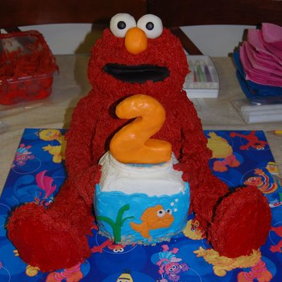 Elmo Cake