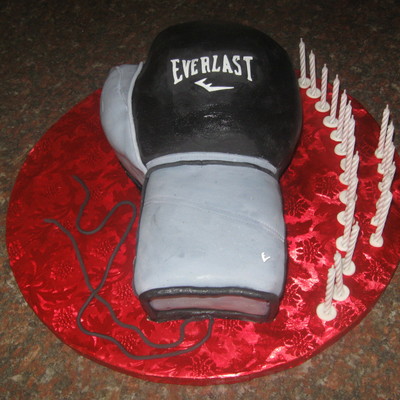 Everlast Boxing Glove Cake