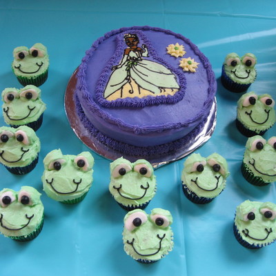 Princess Tiana And Frog Cupcakes