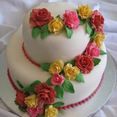 2Tier W/roses