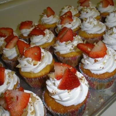 Tres Leches Cupcakes