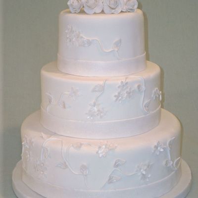 Fondant Flower Wedding Cake