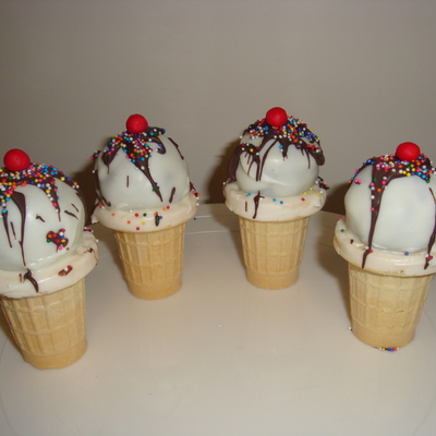 Ice Cream Cone Cake Balls
