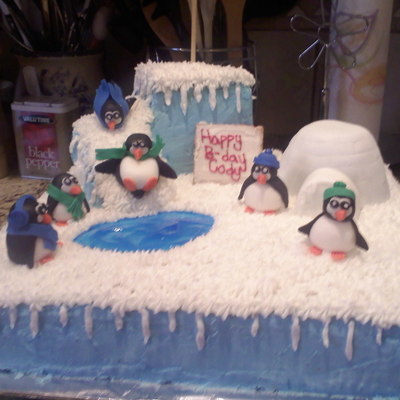 Winter Wonderland/penguins Playing