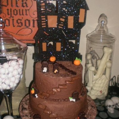 Chocolate Haunted House Cake