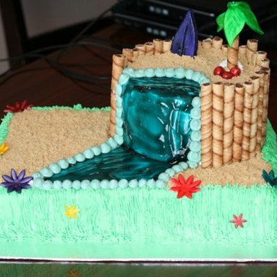 Hawaiian Themed Cake