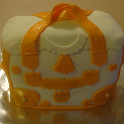Purse Cake!