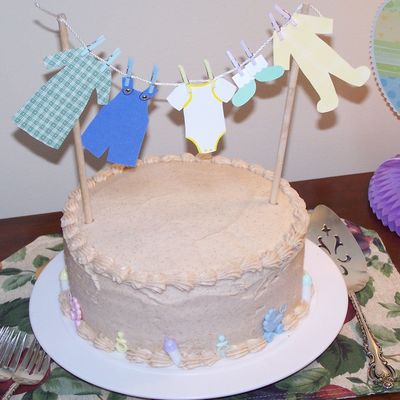 Baby Shower Clothesline Cake