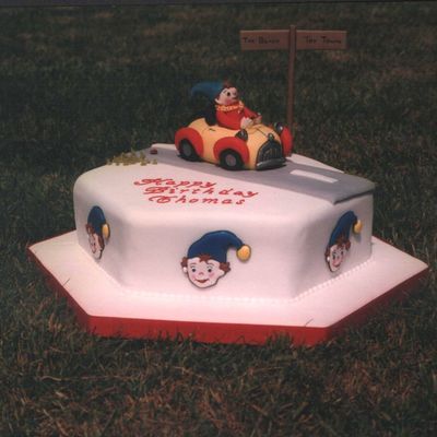 Noddy Cake