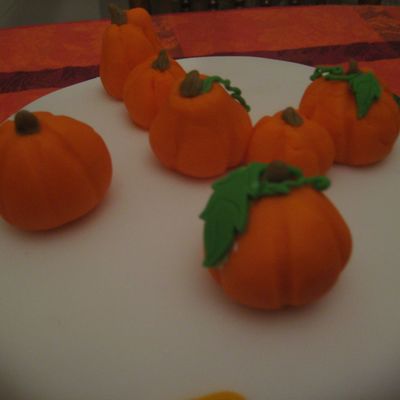 Fondant Pumpkins