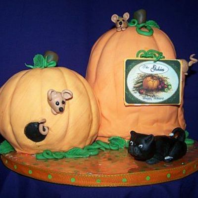 2 Pumkins And Mice