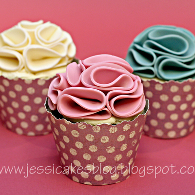 Vintage Ruffle Cupcakes