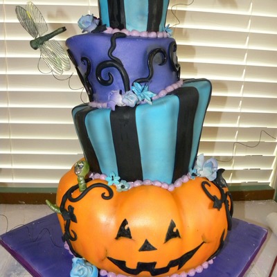 Pink Cake Box With A Pumpkin Twist