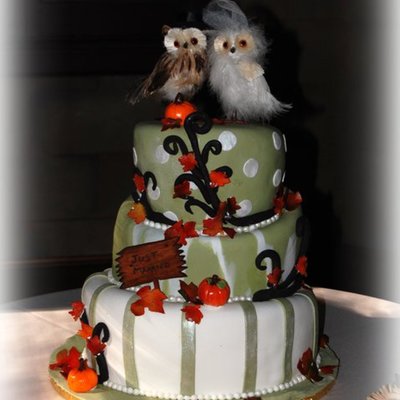 Topsy Turvy Wedding Cake