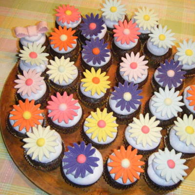 Whimsical Daisies